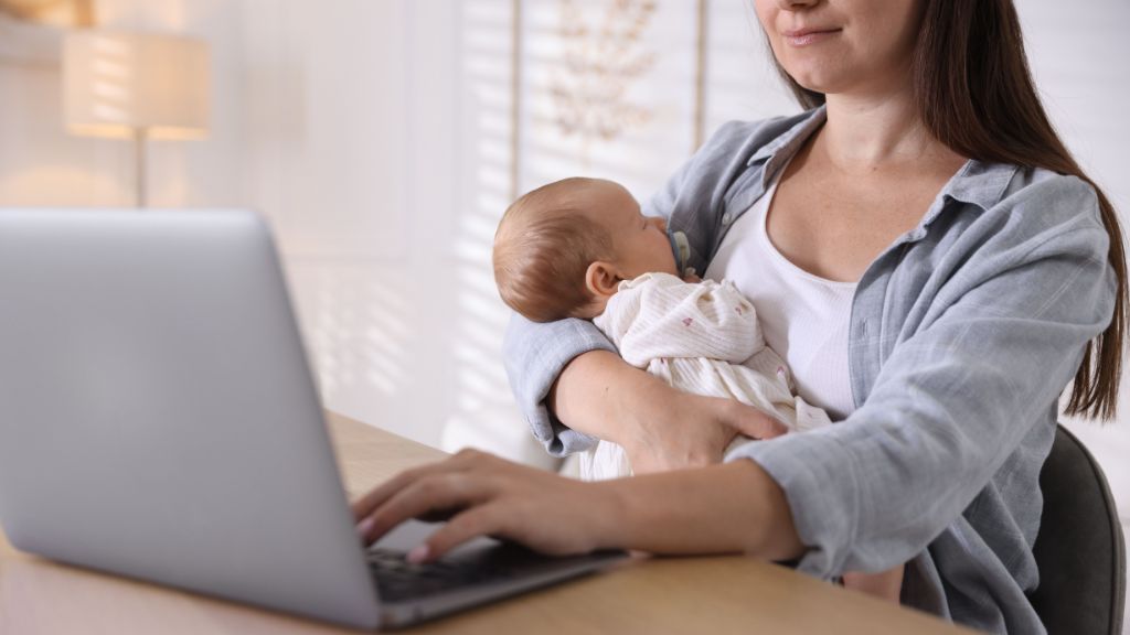 virtual psychiatric consultation for postpartum mental health support